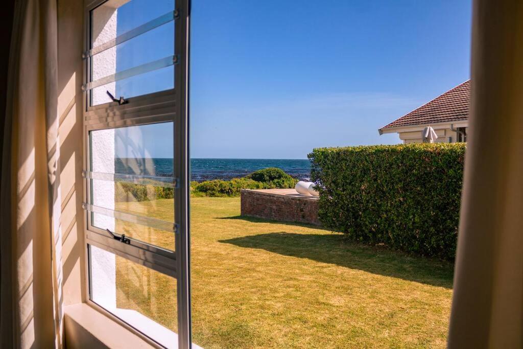 Seafront Family Getaway, Vermont Hermanus